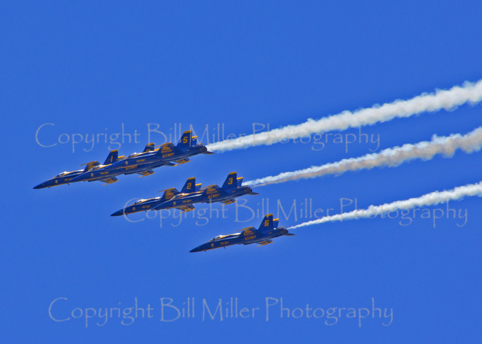 Blue Angels FlyOver 4240 BillMillerPhoto